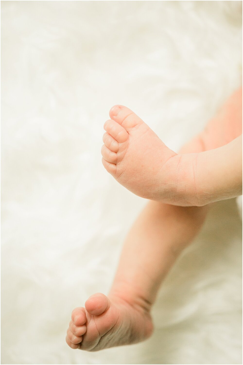 ganshirt-iowa-lifestyle-newborn-photography-inspiration_0005.jpg